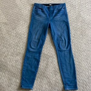 PAIGE Hoxton Ultra Skinny Jeggings.